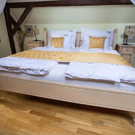 Pension Premium Cesky Krumlov Exterior photo