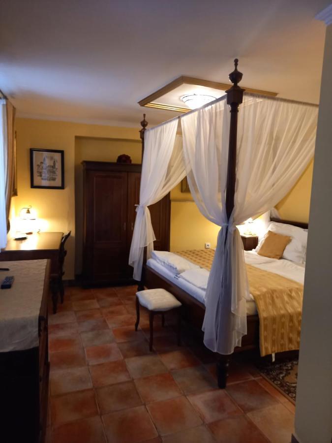 Pension Premium Cesky Krumlov Exterior photo