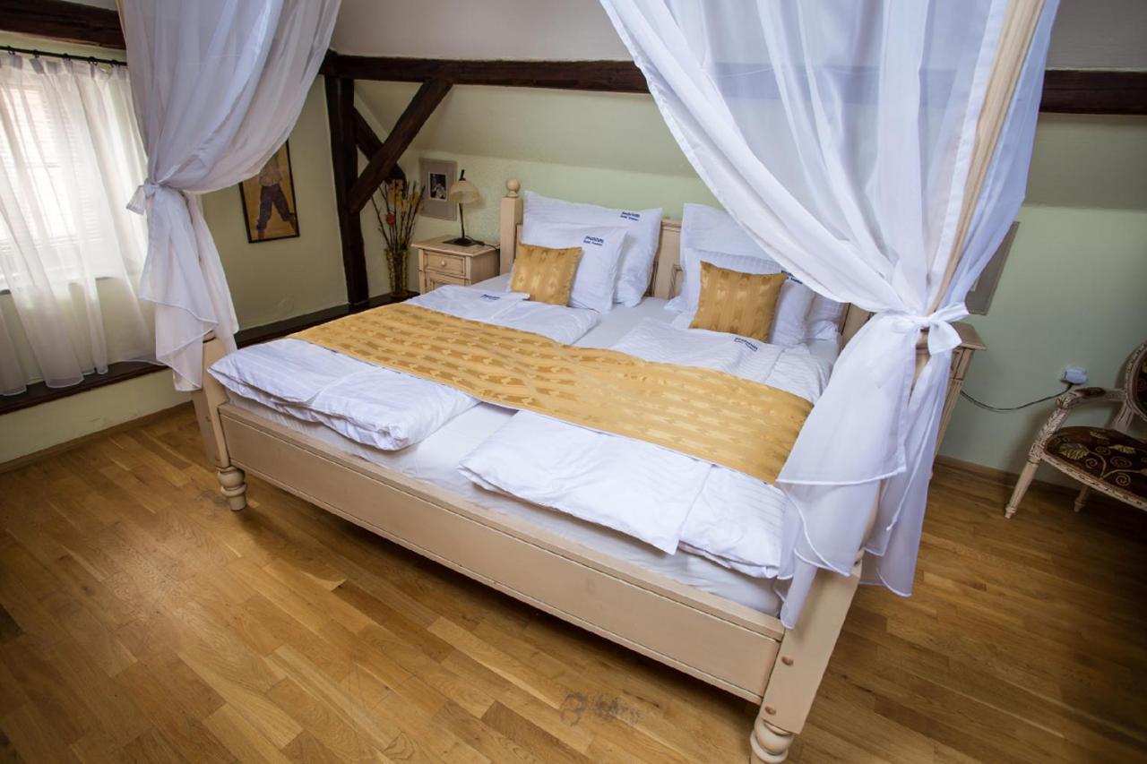 Pension Premium Cesky Krumlov Exterior photo