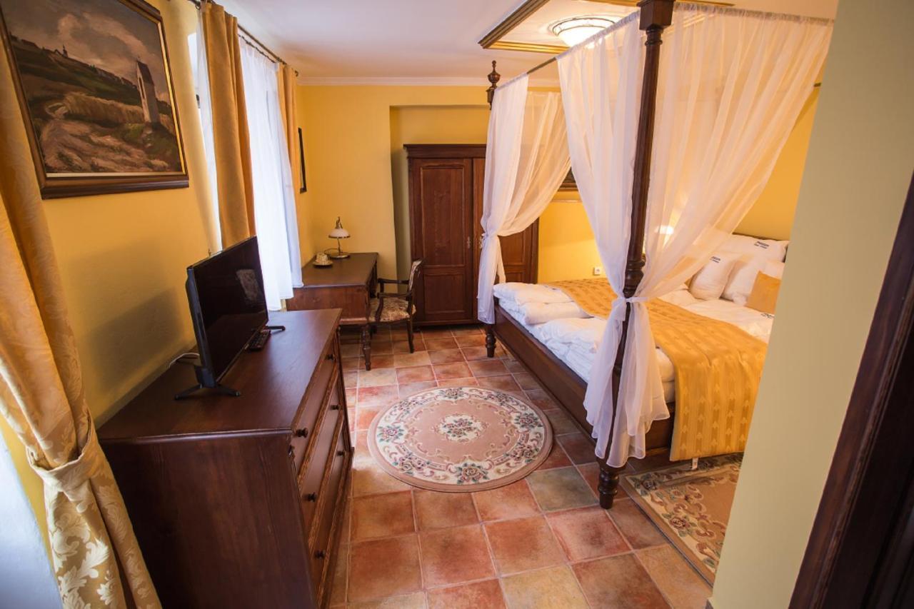 Pension Premium Cesky Krumlov Exterior photo